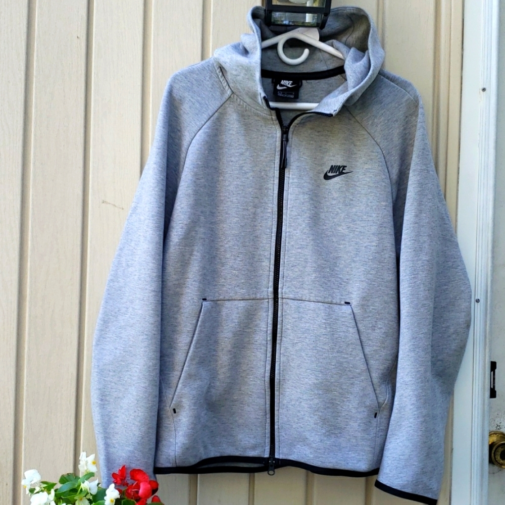 Nike Unisex Hoodie